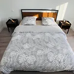 Charmant Appartement 1-4 Personnes, Proche Centre Avec Parking
