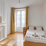 Appart lumineux 4personnes en centre ville