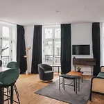 Appartements Crebillon - Maisons Du Monde Hotel & Suites