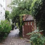 Nid Du Masse Avec Parking