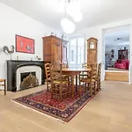Grand Appartement Familial En Plein Centre