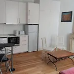Appartement 2 Pieces Proche Cathedrale