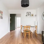 Joli Appartement Avec Garage Sur L\'Ile De Nantes