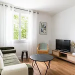 Joli Appartement Avec Garage Sur L\'Ile De Nantes