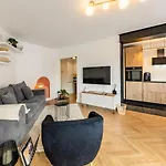 Centre - Calme & Confort - 2 A 4P - 55M2