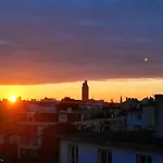 Charmant Appartement Lumineux - Dernier Etage Avec Balcon - Proche Centre-Ville