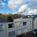Joli Studio - Parking Prive - Wifi Tres Haut Debit - Au Calme