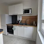 Appartement Lumineux Et Spacieux 70M2 Proche De Tout - 3 Chambres