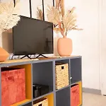 Le Bellamy - T2 Cosy Et Paisible