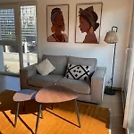 Charming T3 With Balcony And Garden
