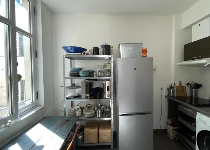 Bright Apartment - Old Renovated Building