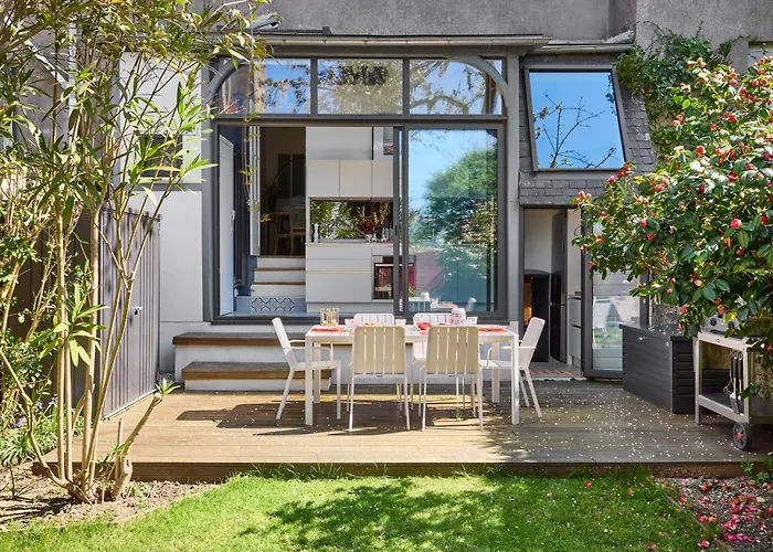 Le Jardin Secret - 2 Chambres & Parking Offert