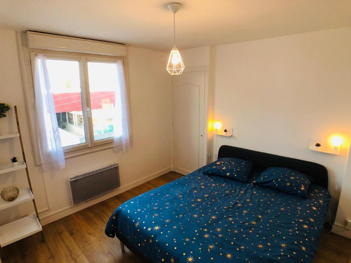 1-4 Personnes, Proche Centre Avec Parking Apartment