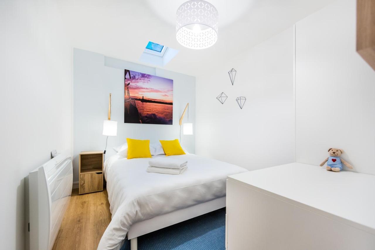 Apartment Gare / 2 / Appartistic Machines De L Ile / Wifi Fibre *