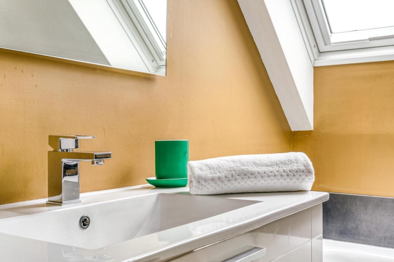 Nymphea - Duplex Hauts Paves Apartment Nantes