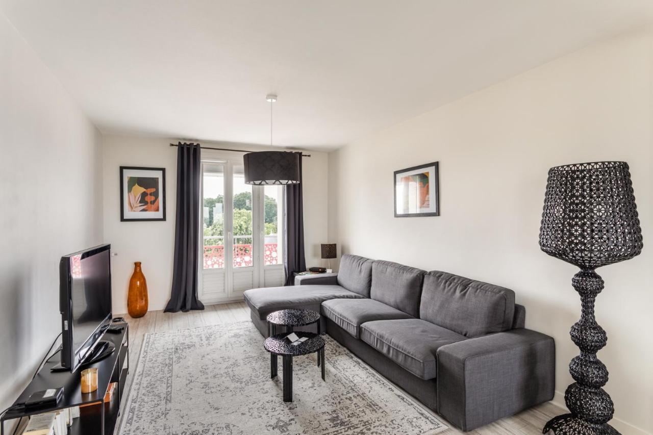 Blanche De Castille- Rond Point De Paris Appartement