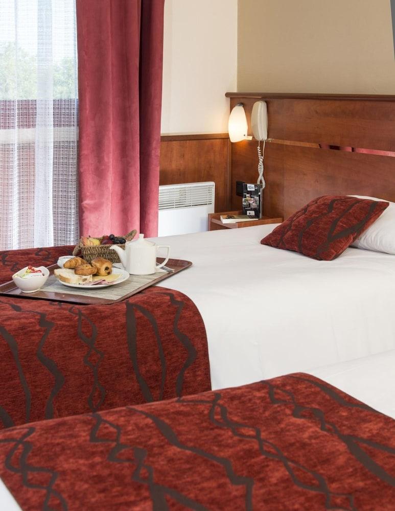 Hotel Brit La Beaujoire - L'amandine 4*