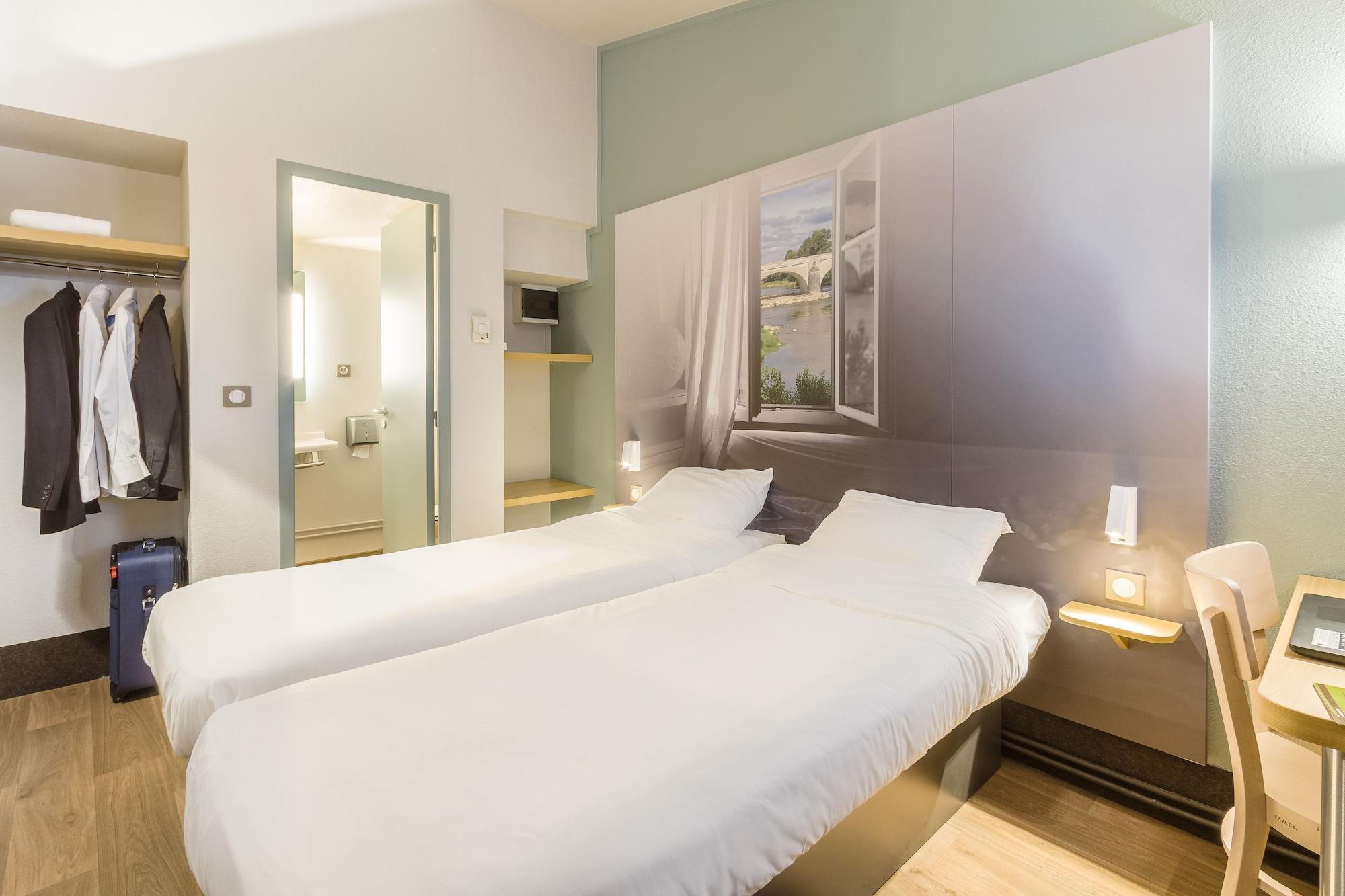 Nantes Reze Sebastien Hotel