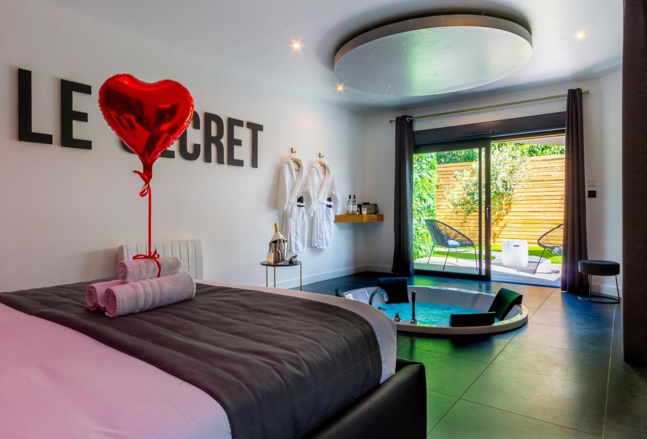 Le Secret - Nuit Romantique Avec Jacuzzi Privatif - Champagne Offert Hébergement de vacances Nantes