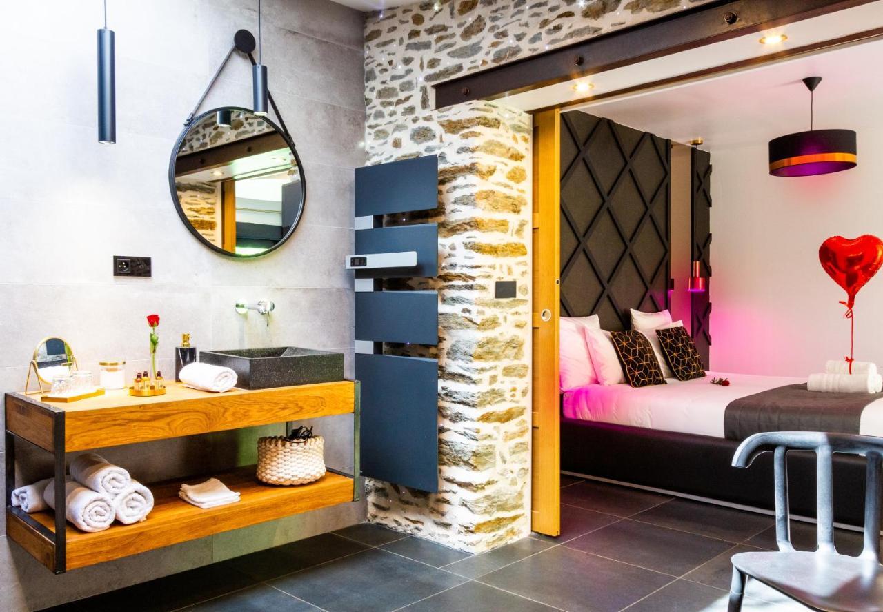 Hébergement de vacances Le Secret - Nuit Romantique Avec Jacuzzi Privatif - Champagne Offert