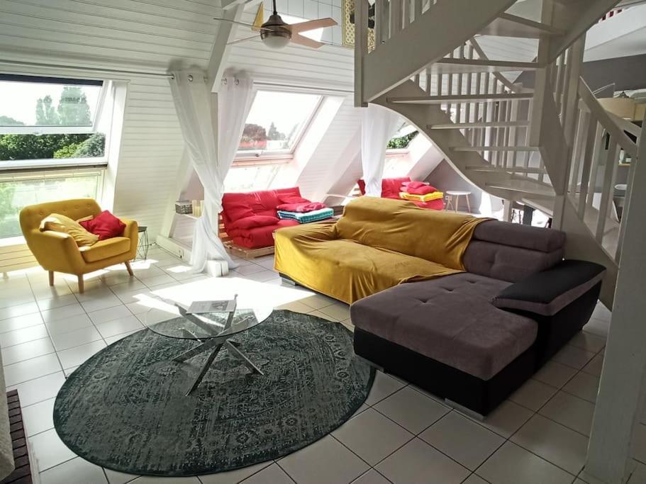 Superbe Loft 90m² Proche Parc Expo Appartement