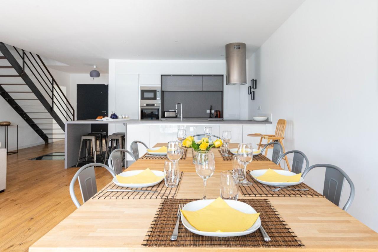 Hébergement de vacances Belle Maison Familiale Et Contemporaine Avec Piscine Nantes