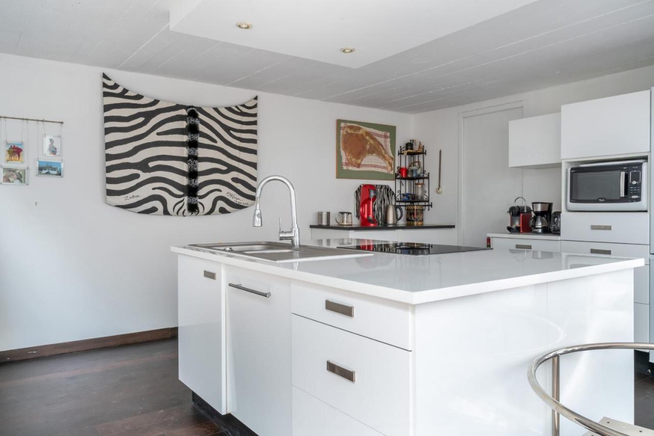 Loft D Artiste Au Coeur Du Quartier Zola Hébergement de vacances Nantes