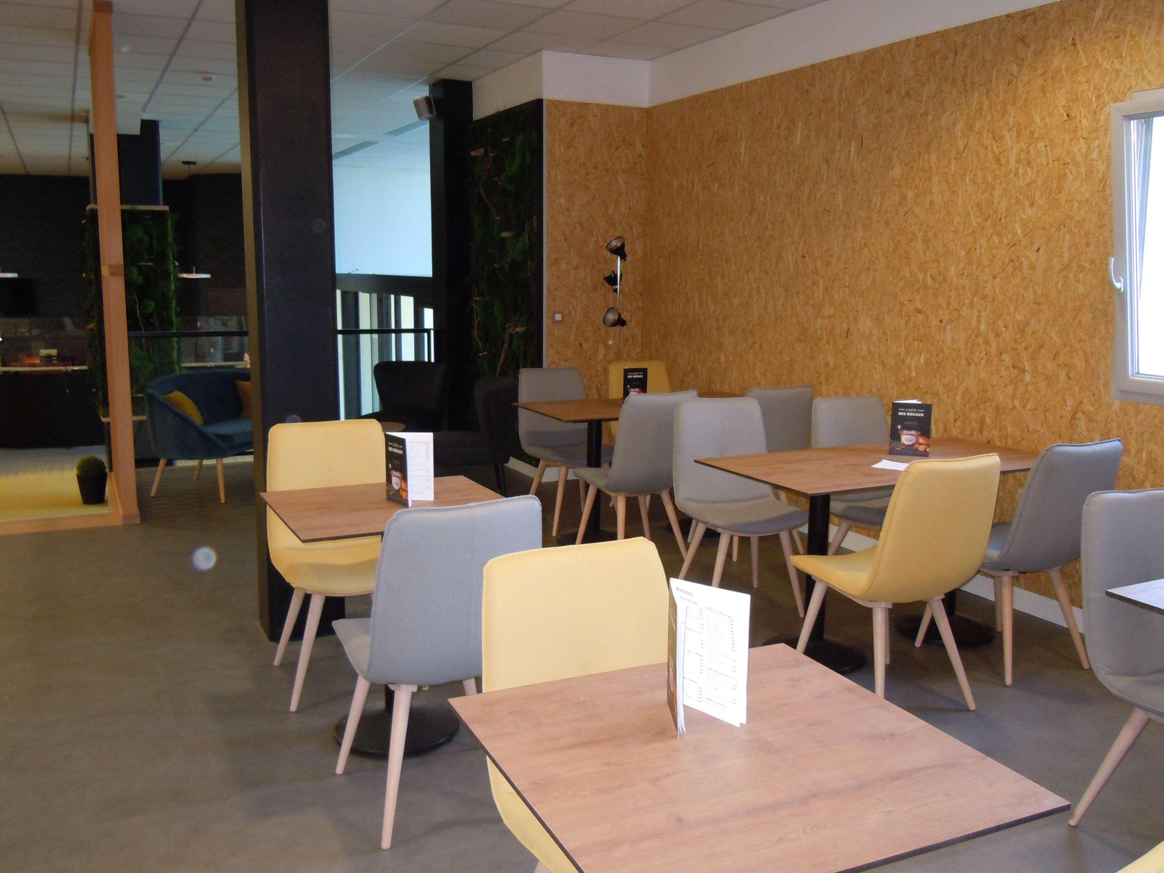 Hotel Sure By Western Beaujoire