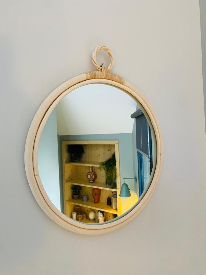 La De L'abbaye - Climatisation Et Petit Dej Bed & Breakfast Nantes
