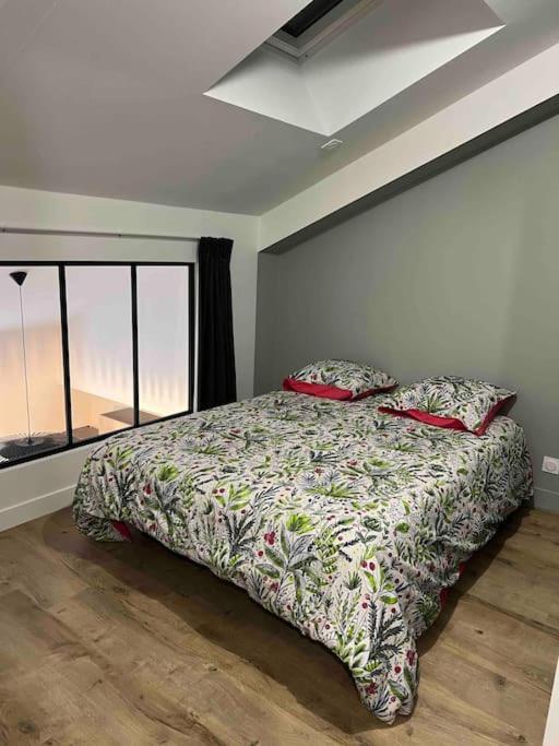 Centre, Superbe Triplex Appartement *