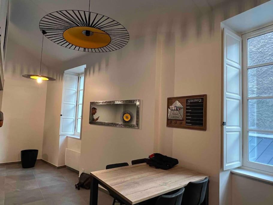 Centre, Superbe Triplex Appartement Nantes