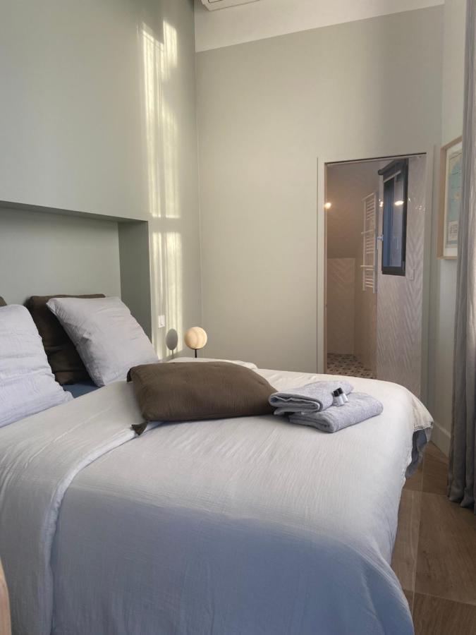 Bed & Breakfast La Du Heron Nantais