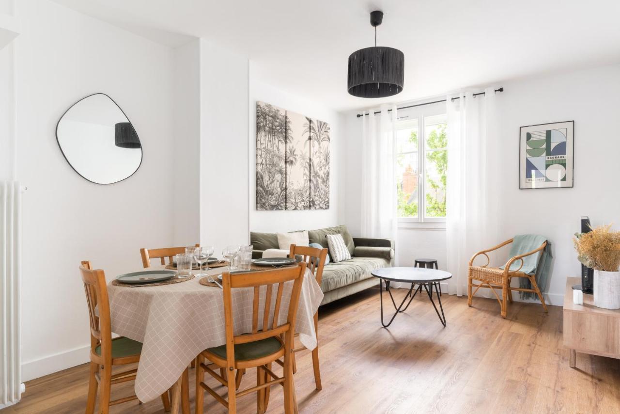 Joli Avec Garage Sur L'ile De * Nantes