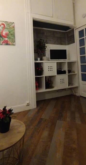 De Apartment *