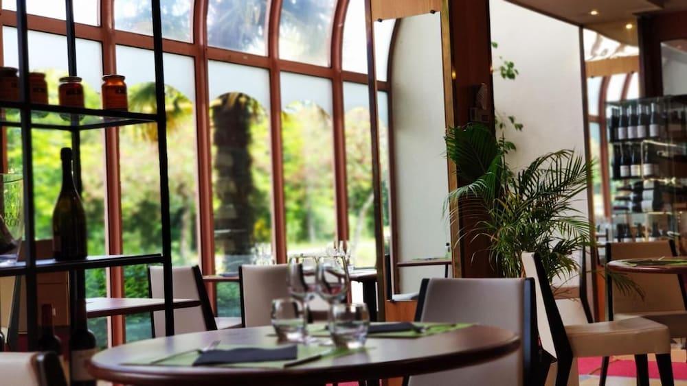 Hotel Brit La Beaujoire - L'amandine