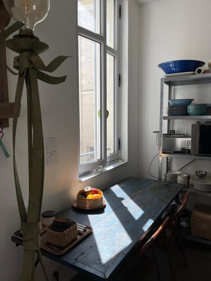Apartment Bright - Old Renovated Building *