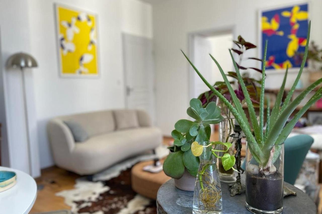 Bright - Old Renovated Building Apartment *