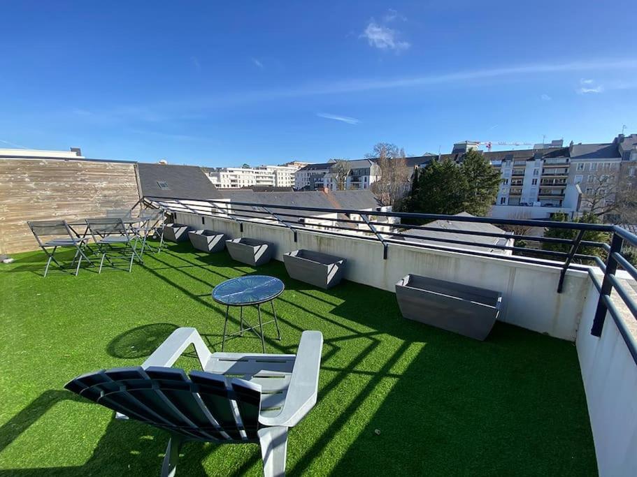 Grand Studio, Belle Terrasse Avec Vue * Nantes