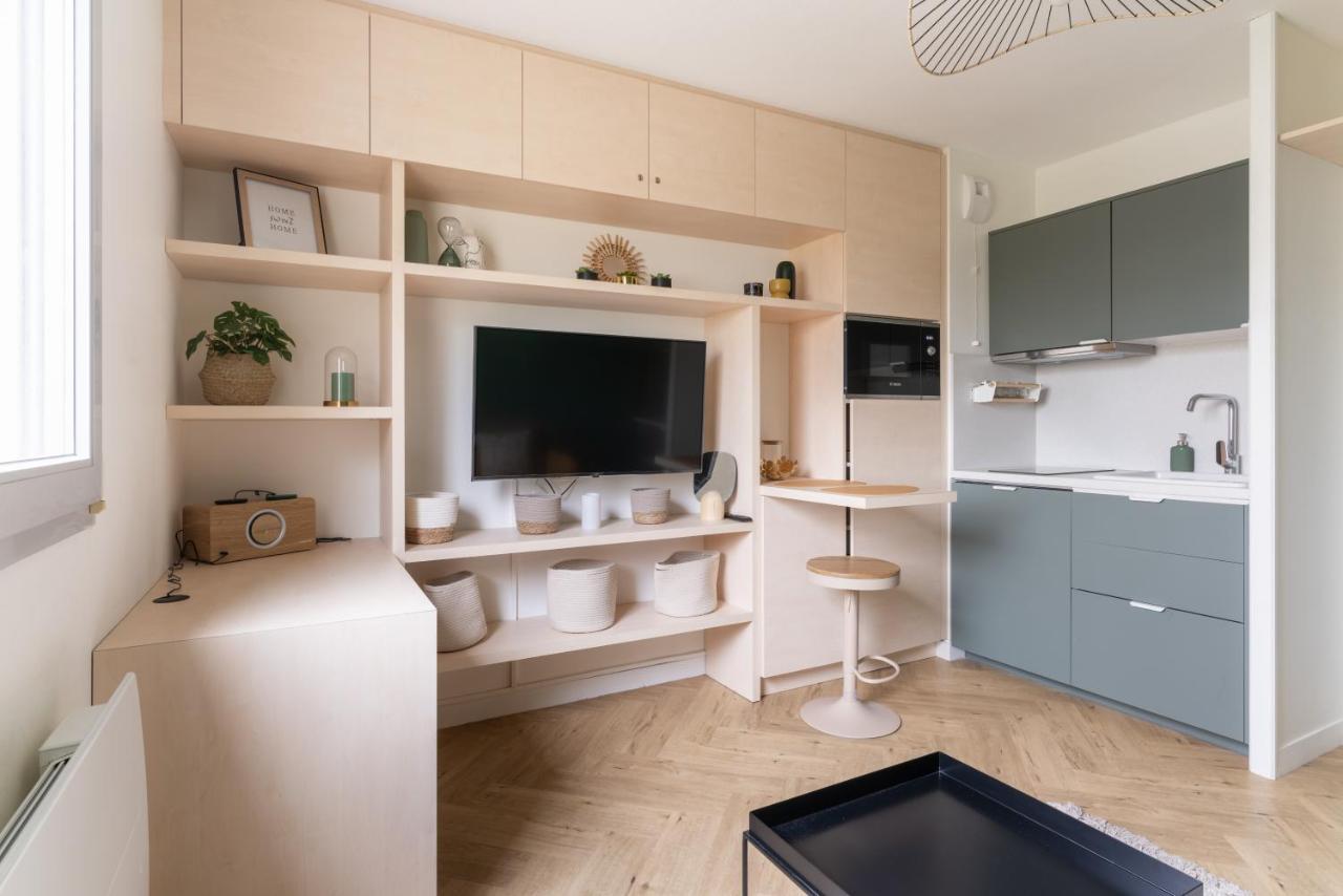 Apartment Refait A Neuf Avec Parking En Bord De Loire Nantes