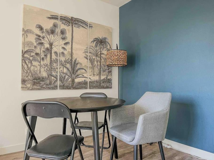Apartment Tres Bien Equipe Et Idealement Situe. Nantes