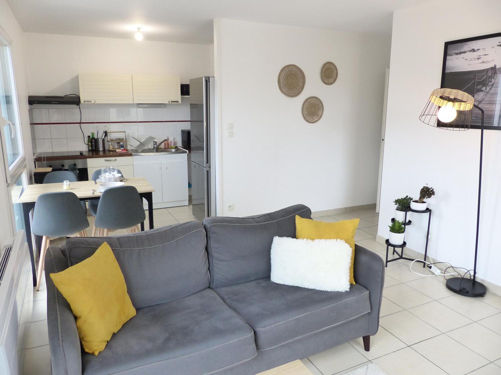 T2 Republique Parking Inclus Appartement Nantes