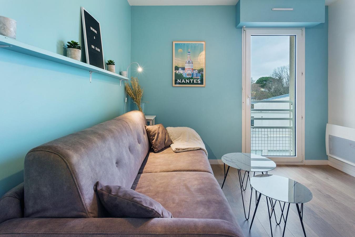 Joli - Parking Prive - Wifi Tres Debit - Au Calme Apartment
