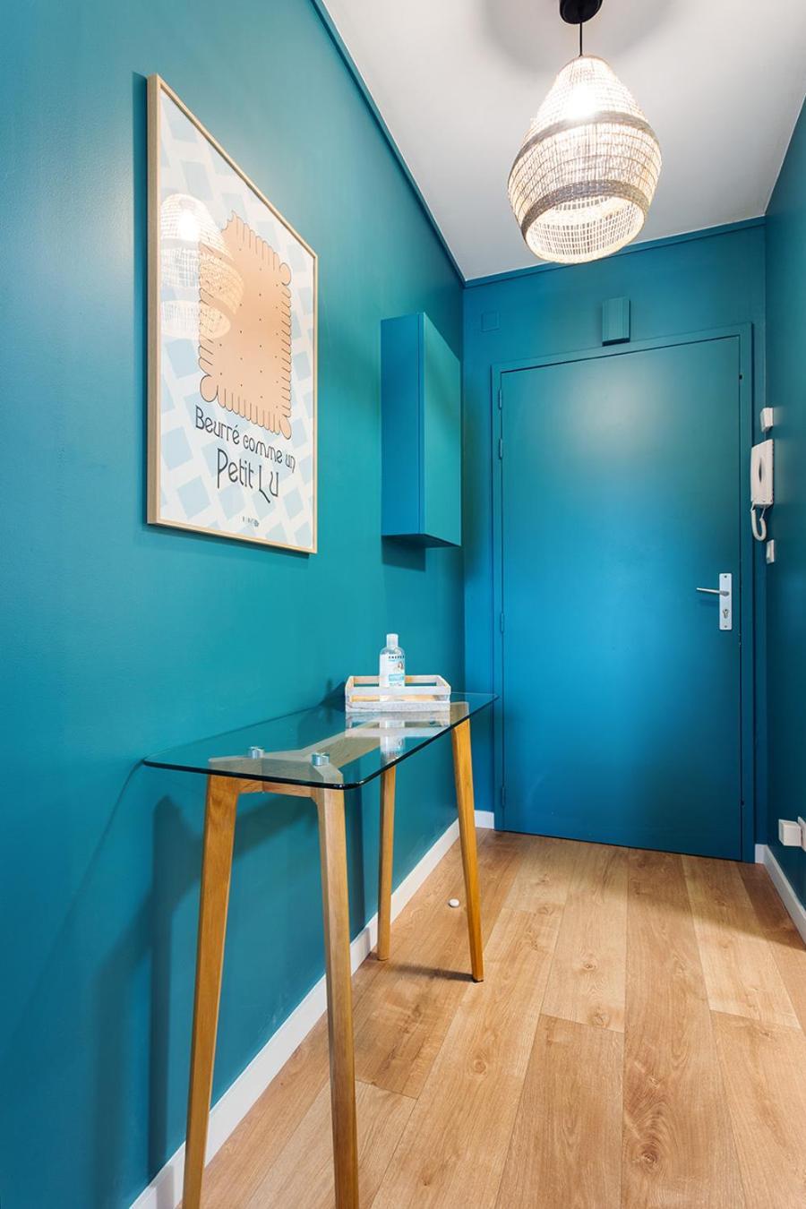 Apartment Joli - Parking Prive - Wifi Tres Debit - Au Calme