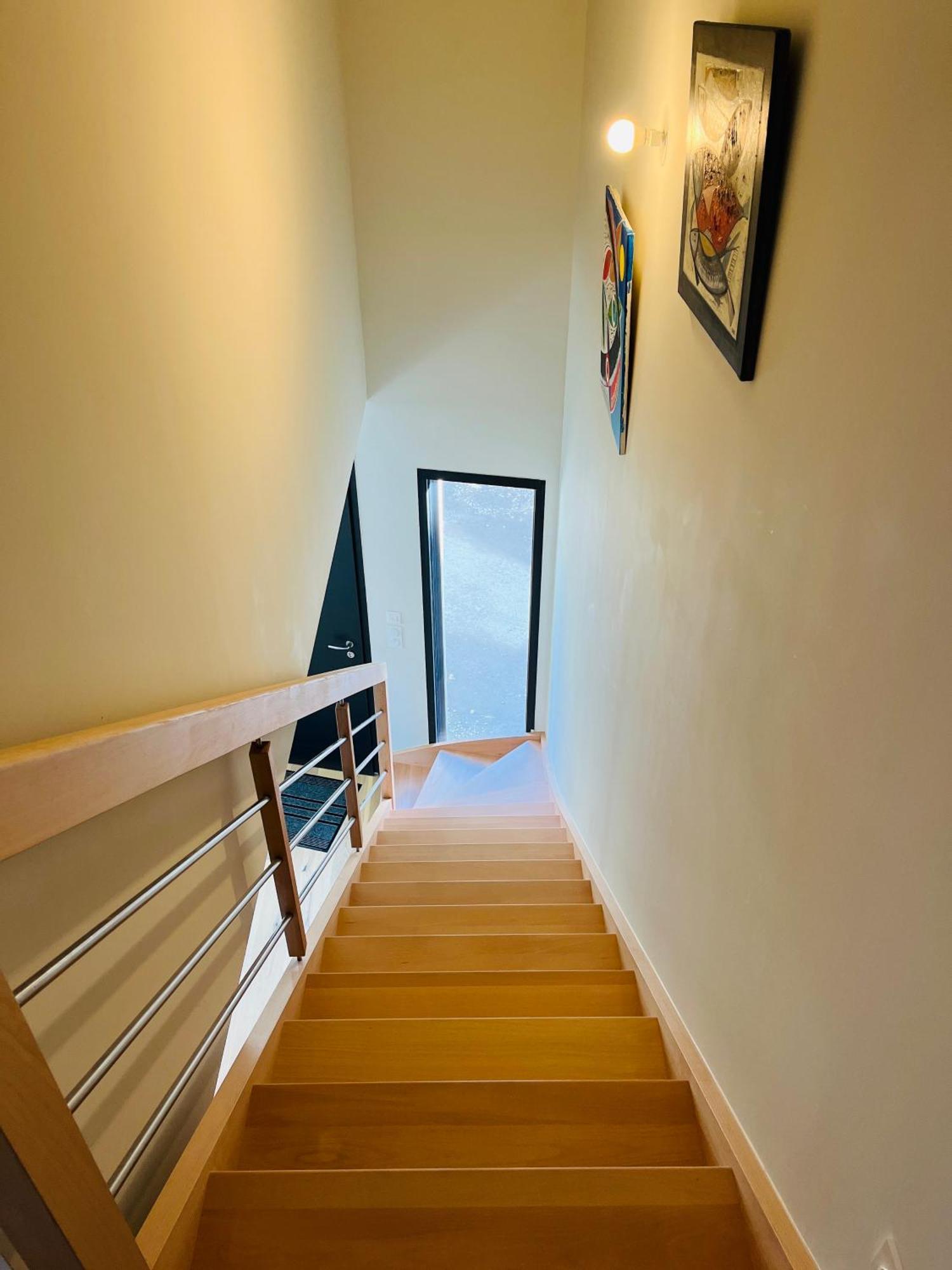 Jolie Maison Neuve Nantes-zola Hébergement de vacances Nantes