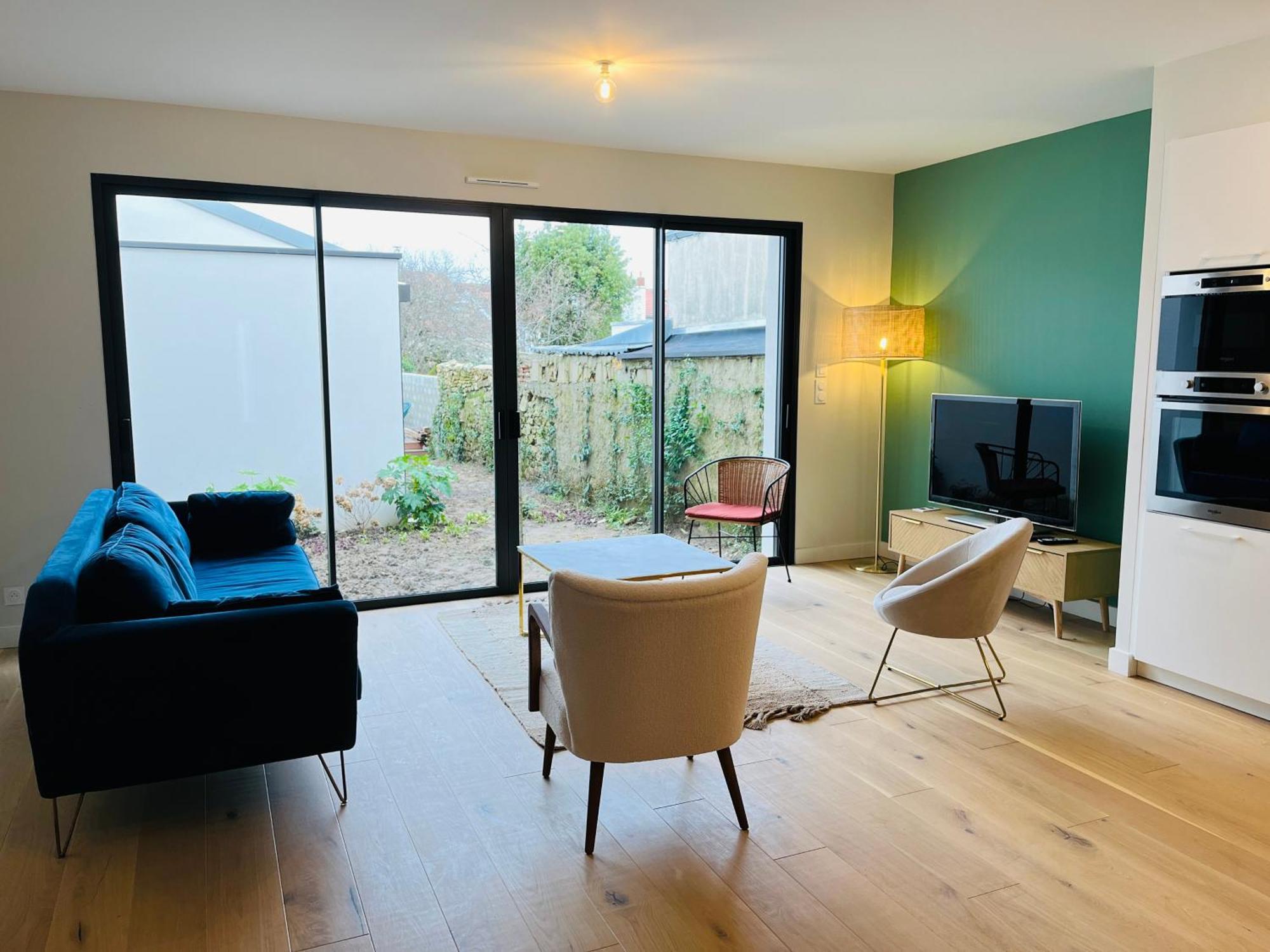 Jolie Maison Neuve Nantes-zola