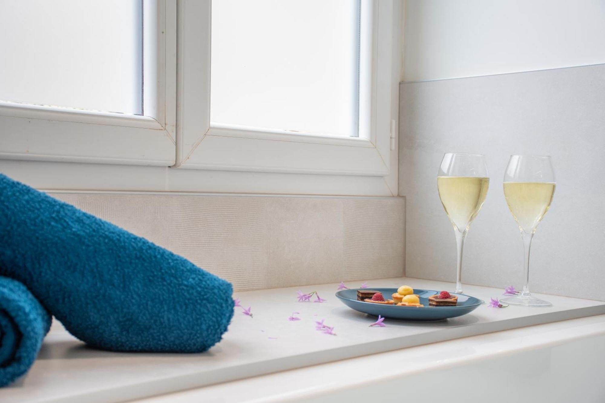 Apartment Des Ducs Avec Baignoire Double *