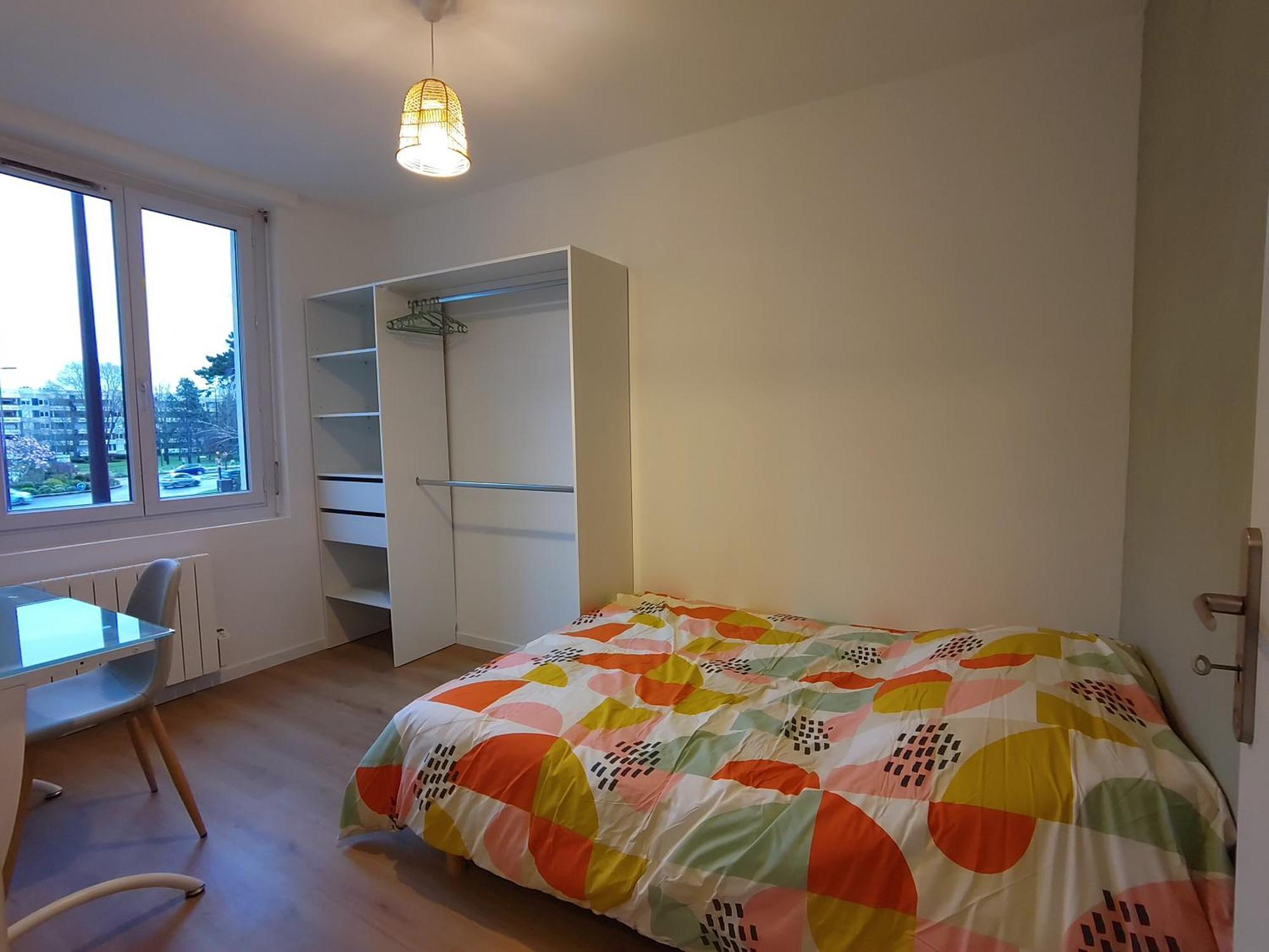 Lumineux Et Spacieux 70m2 Proche De - 3 Appartement *