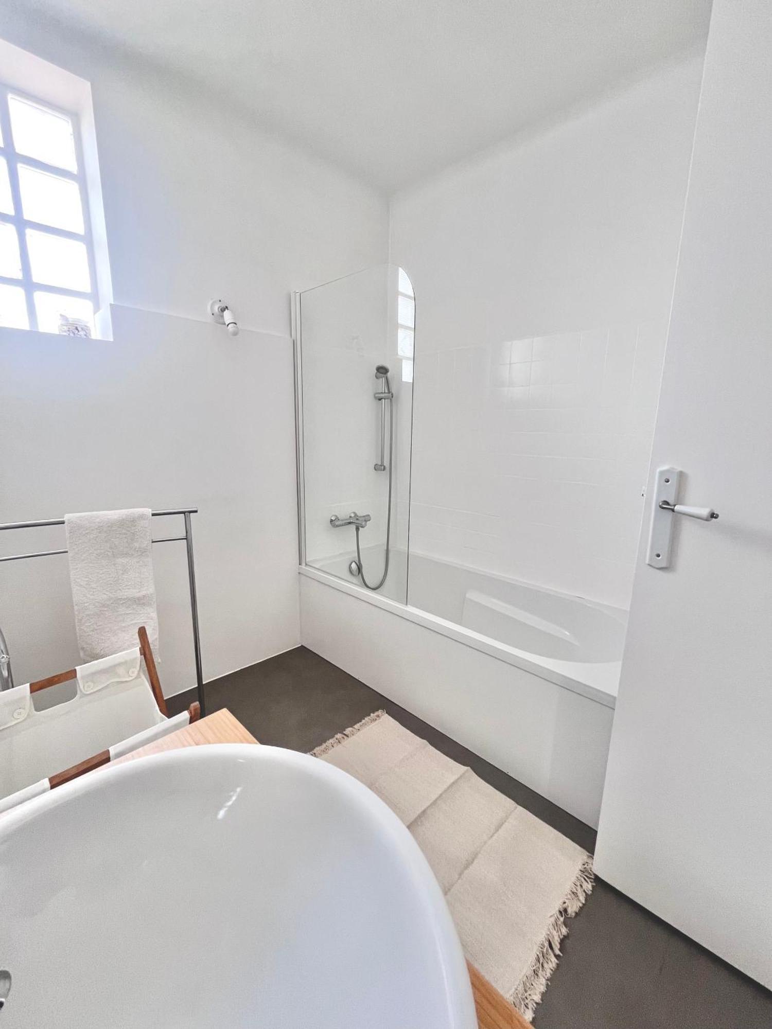 Appartement T2 - Proces - Parking Gratuit - Wifi *