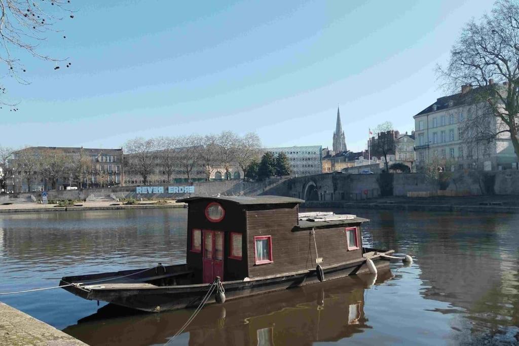 T2 Lumineux Meuble Sur L'eau Sans Vis A Vis Appartement
