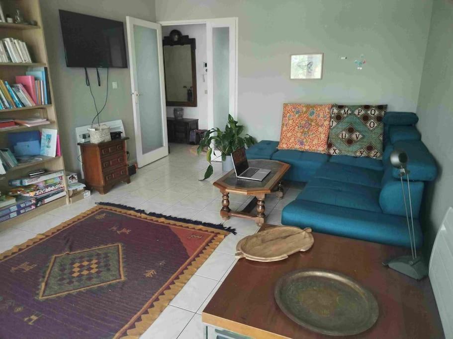Appartement T2 Lumineux Meuble Sur L'eau Sans Vis A Vis *
